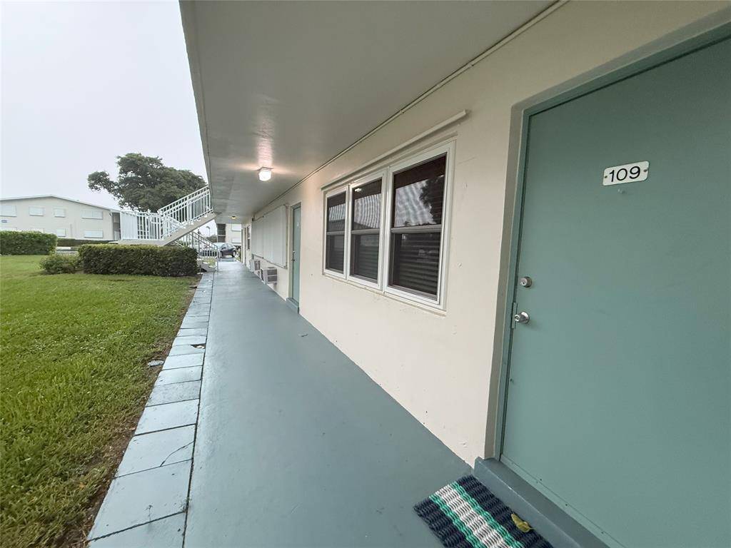 Boynton Beach, FL 33435,340 W Horizons #110