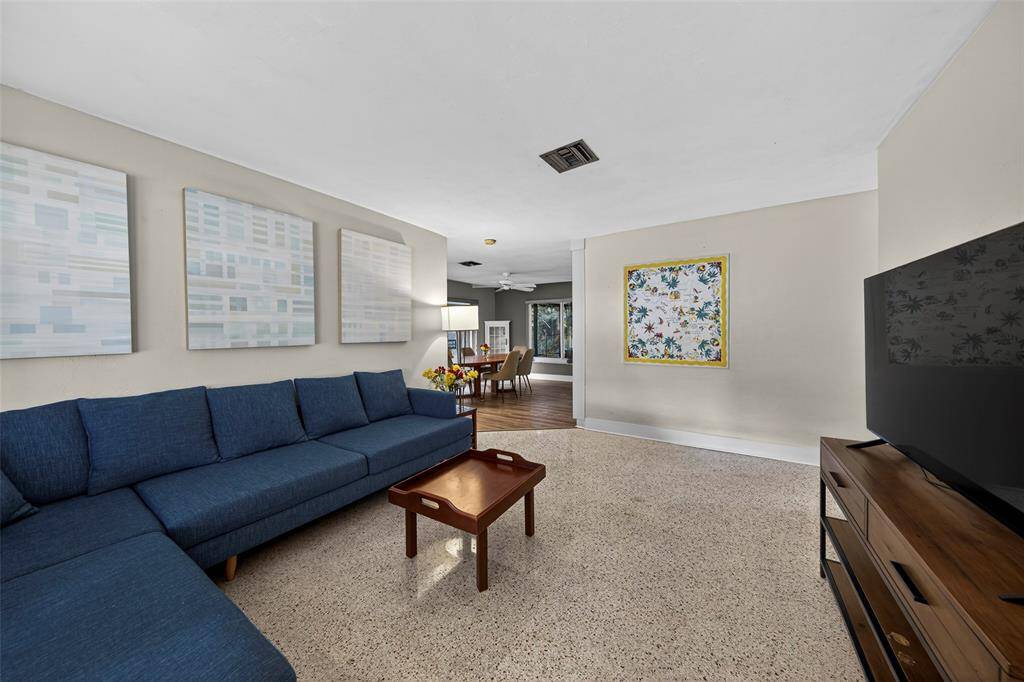 Oakland Park, FL 33334,645 NE 34th St