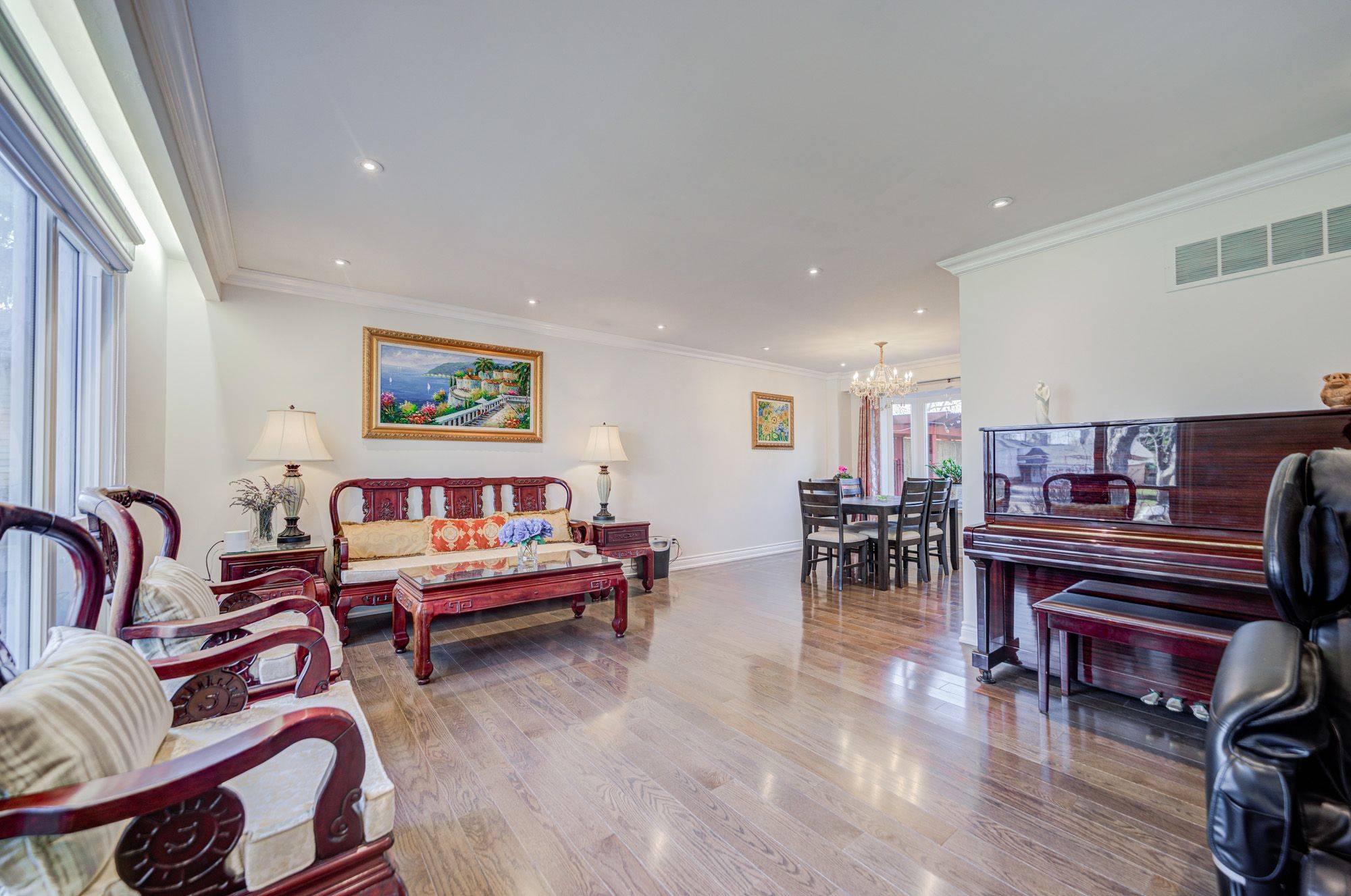 Markham, ON L3P 3S6,72 Rose WAY