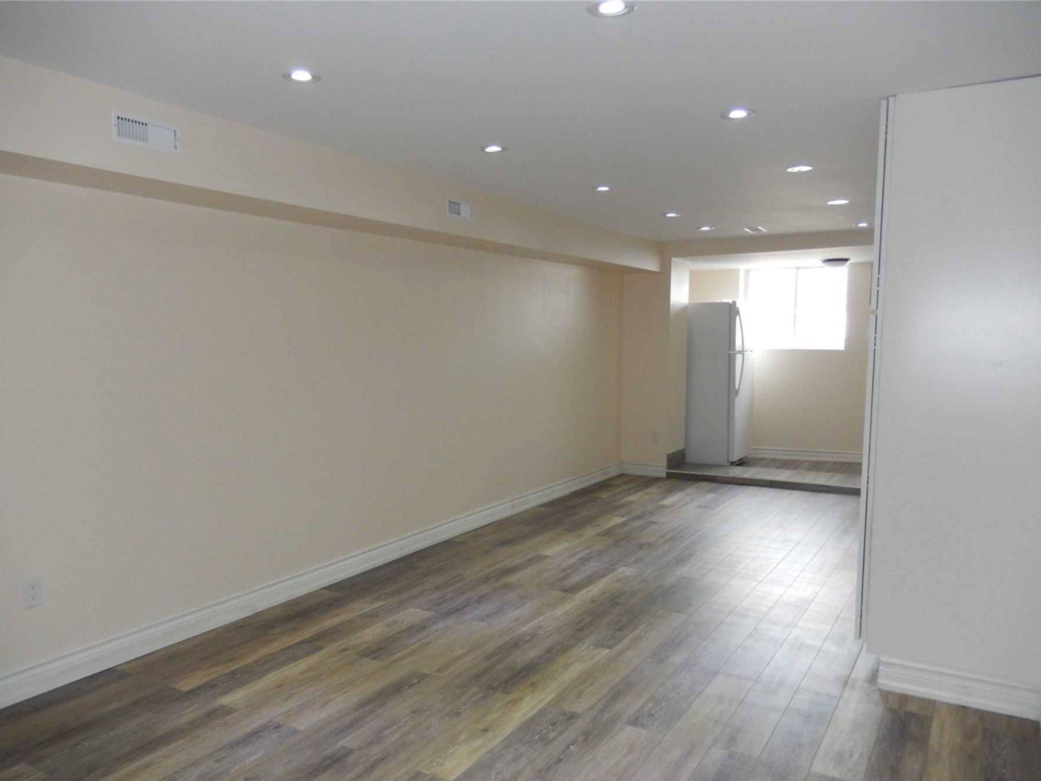 Toronto W04, ON M6L 2X5,20 Goldcrest BLVD #Lower Level