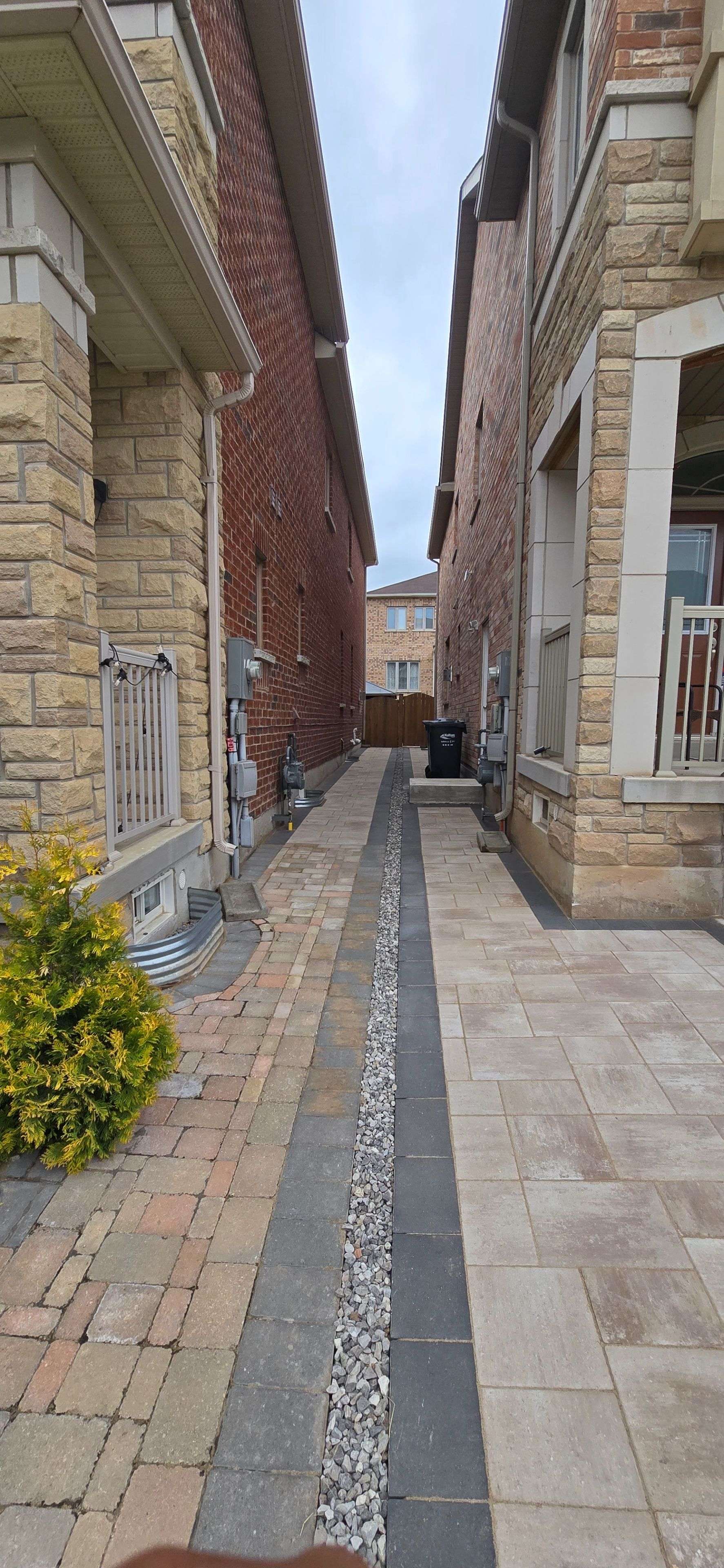 Oakville, ON L6H 0S3,441 George Ryan AVE S #Basement