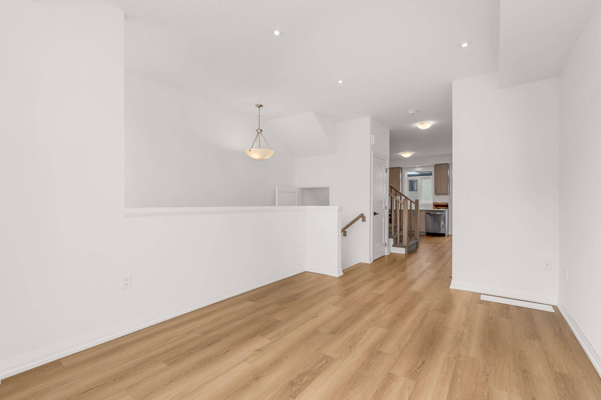 Brant, ON N3L 0N5,55 Tom Brown DR #56