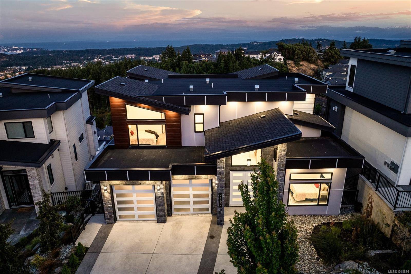 Langford, BC V9B 0P4,2197 Navigators Rise