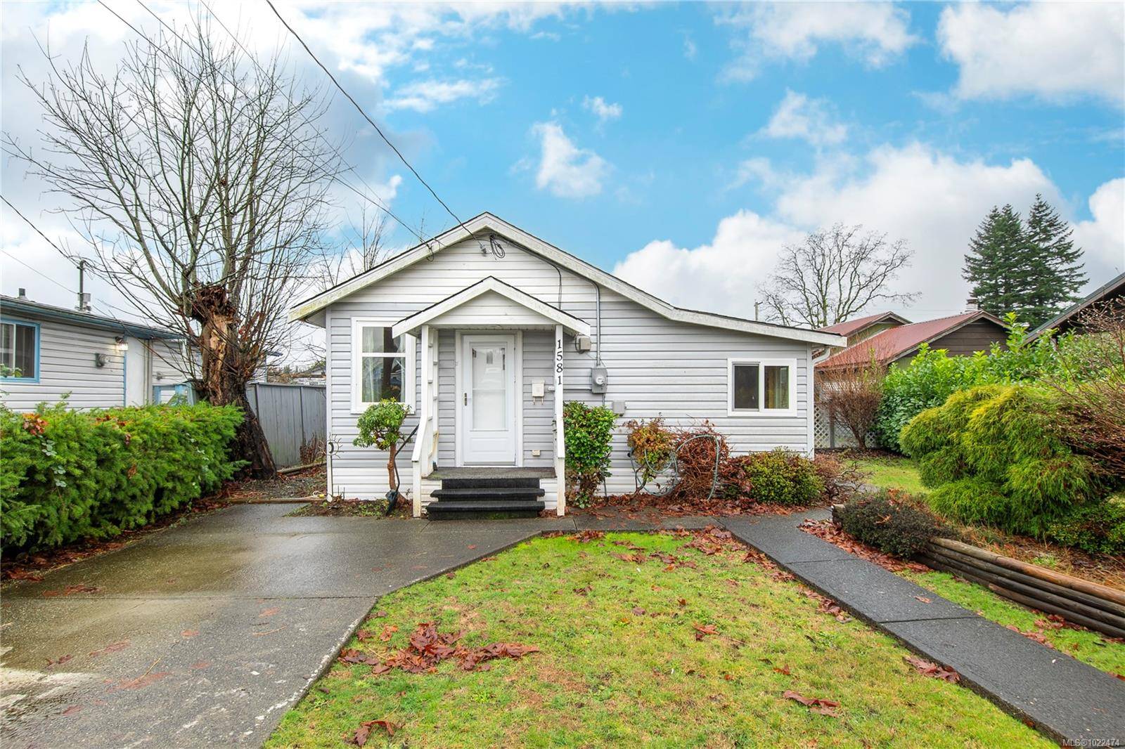 Campbell River, BC V9W 4N1,1581 20th Ave