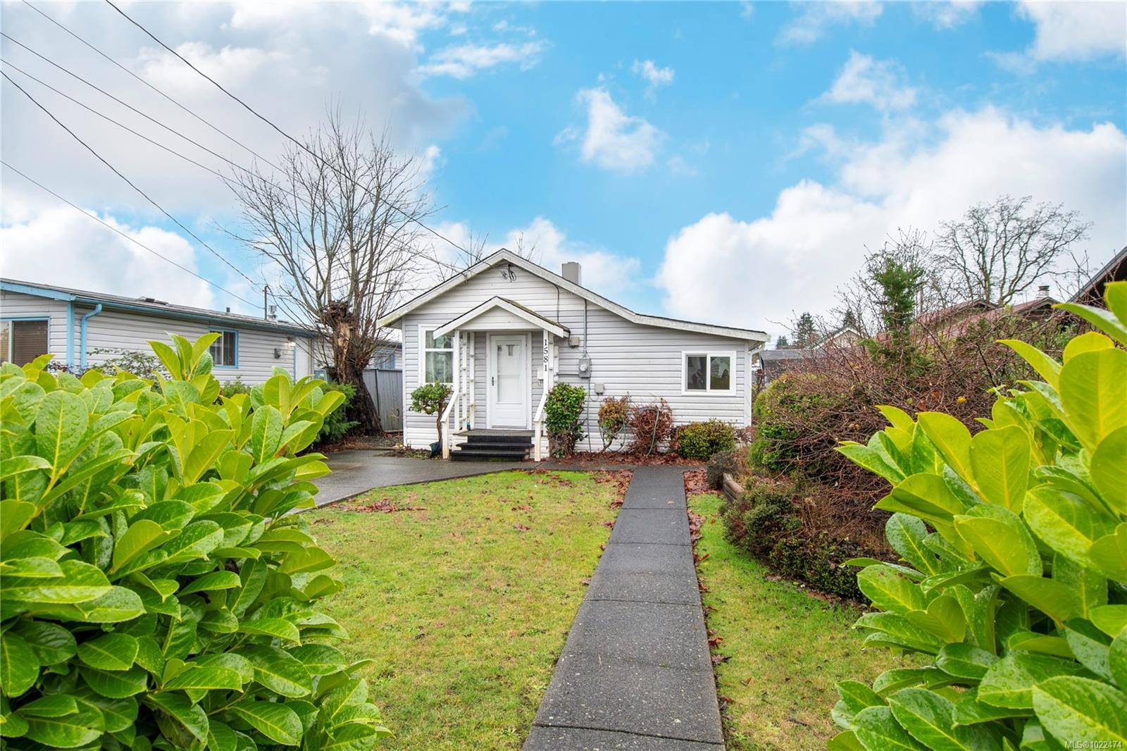 Campbell River, BC V9W 4N1,1581 20th Ave