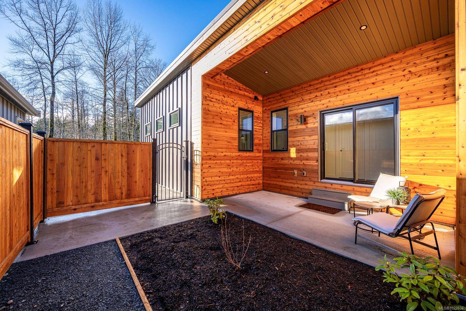 Cumberland, BC V0R 1S0,3025 Royston Rd #24