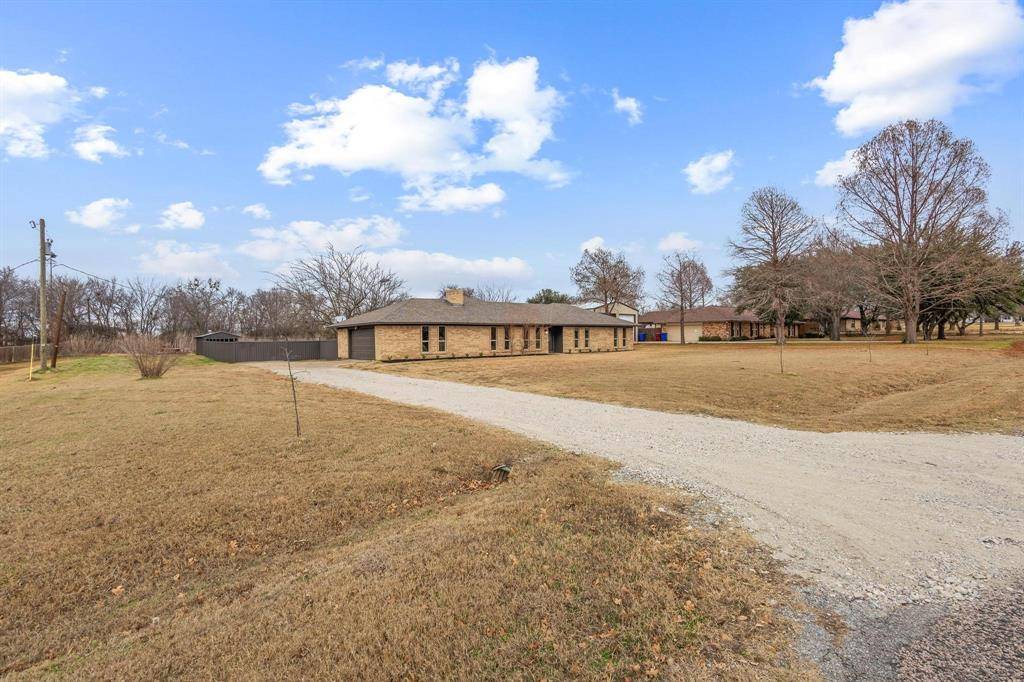 Sherman, TX 75092,3327 Carriage Circle