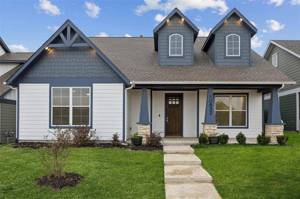 Grand Prairie, TX 76065,10832 Eva Mae Boulevard