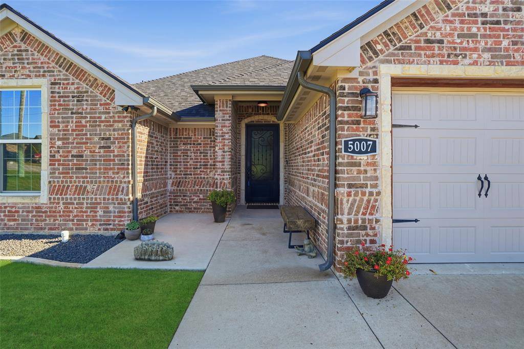 Granbury, TX 76048,5007 Terlingua Drive