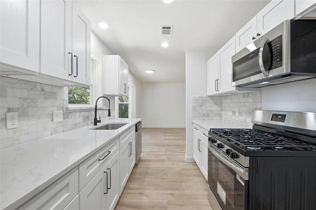 North Richland Hills, TX 76182,7024 Crabtree Lane