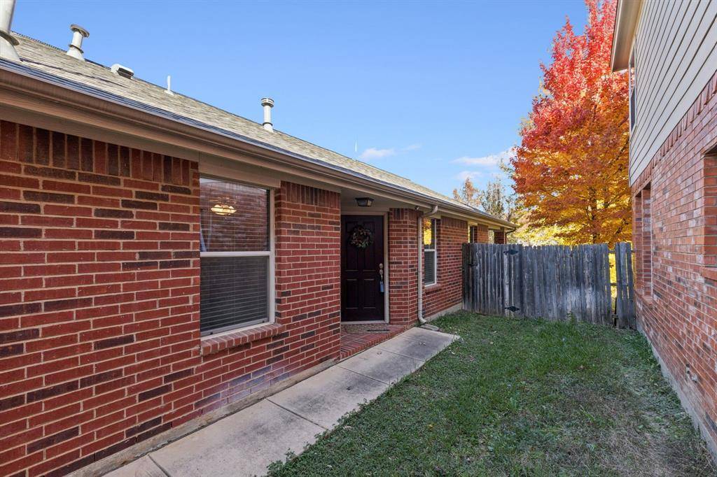 Fort Worth, TX 76244,2633 Mountain Lion Drive