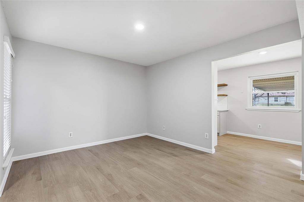 Fort Worth, TX 76116,7833 Davenport Avenue