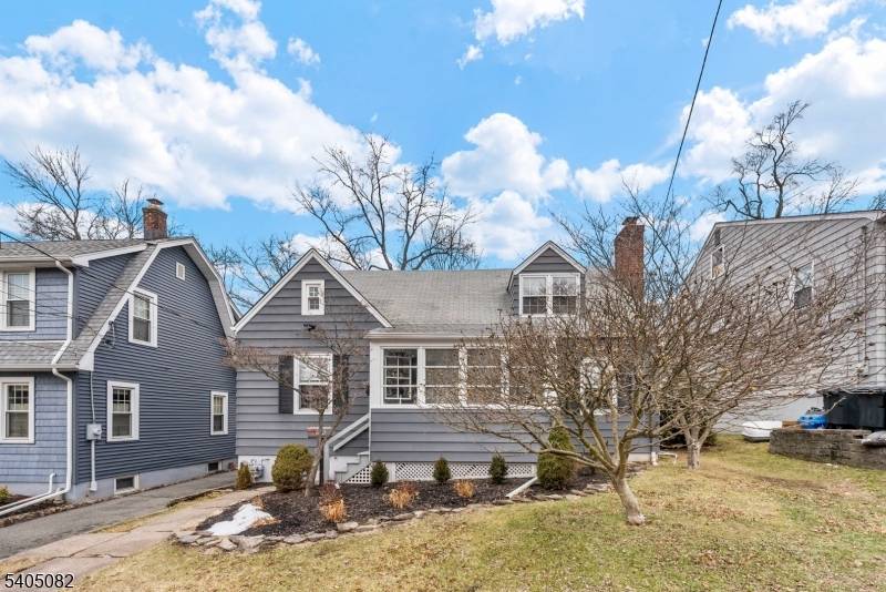 Verona Twp., NJ 07044,182 Woodland Ave