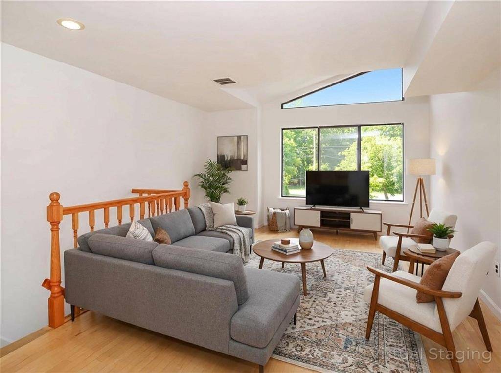 Staten  Island, NY 10306,3438 Amboy RD #A