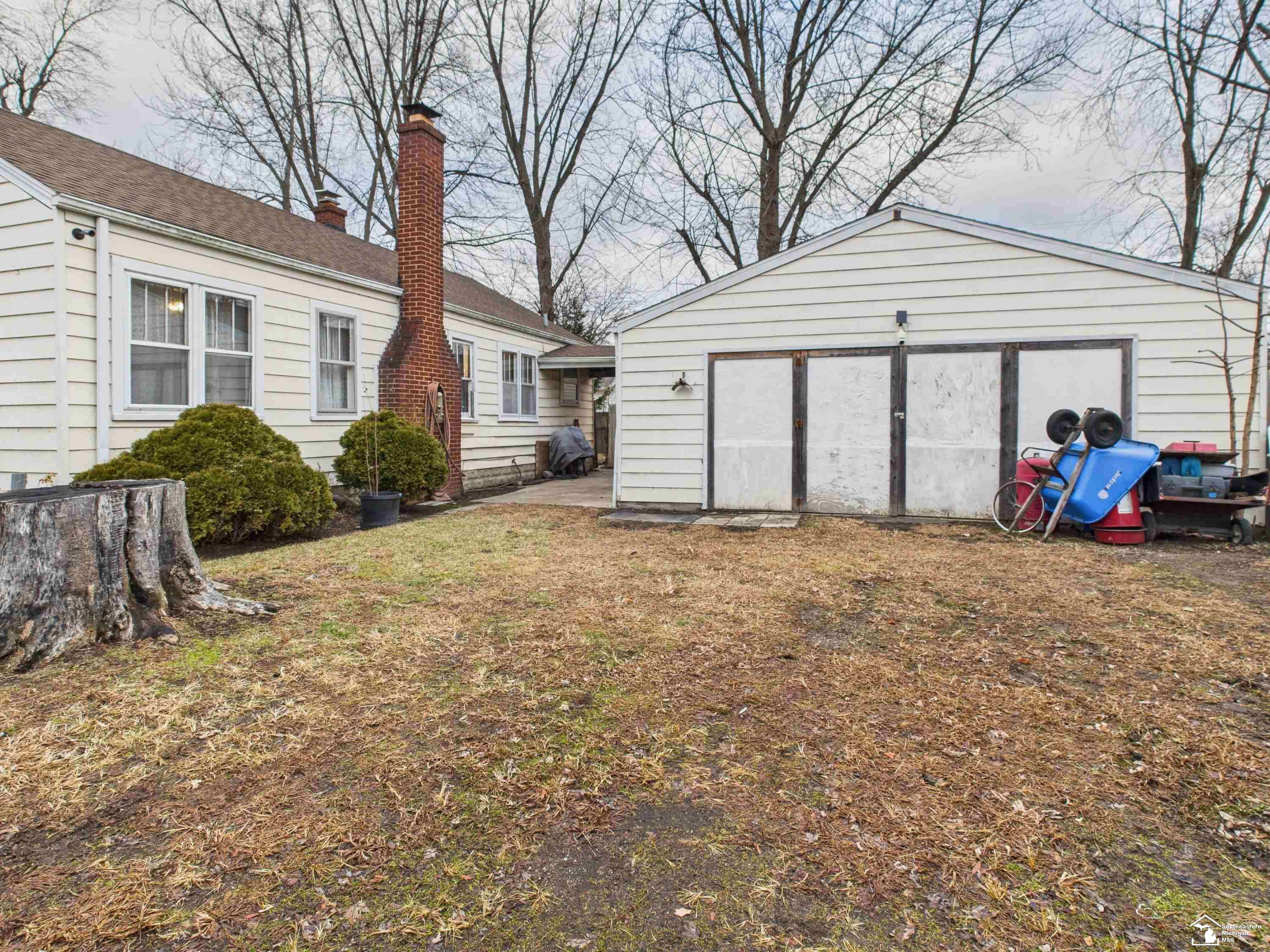 Monroe, MI 48162,3251 Maplewood ST