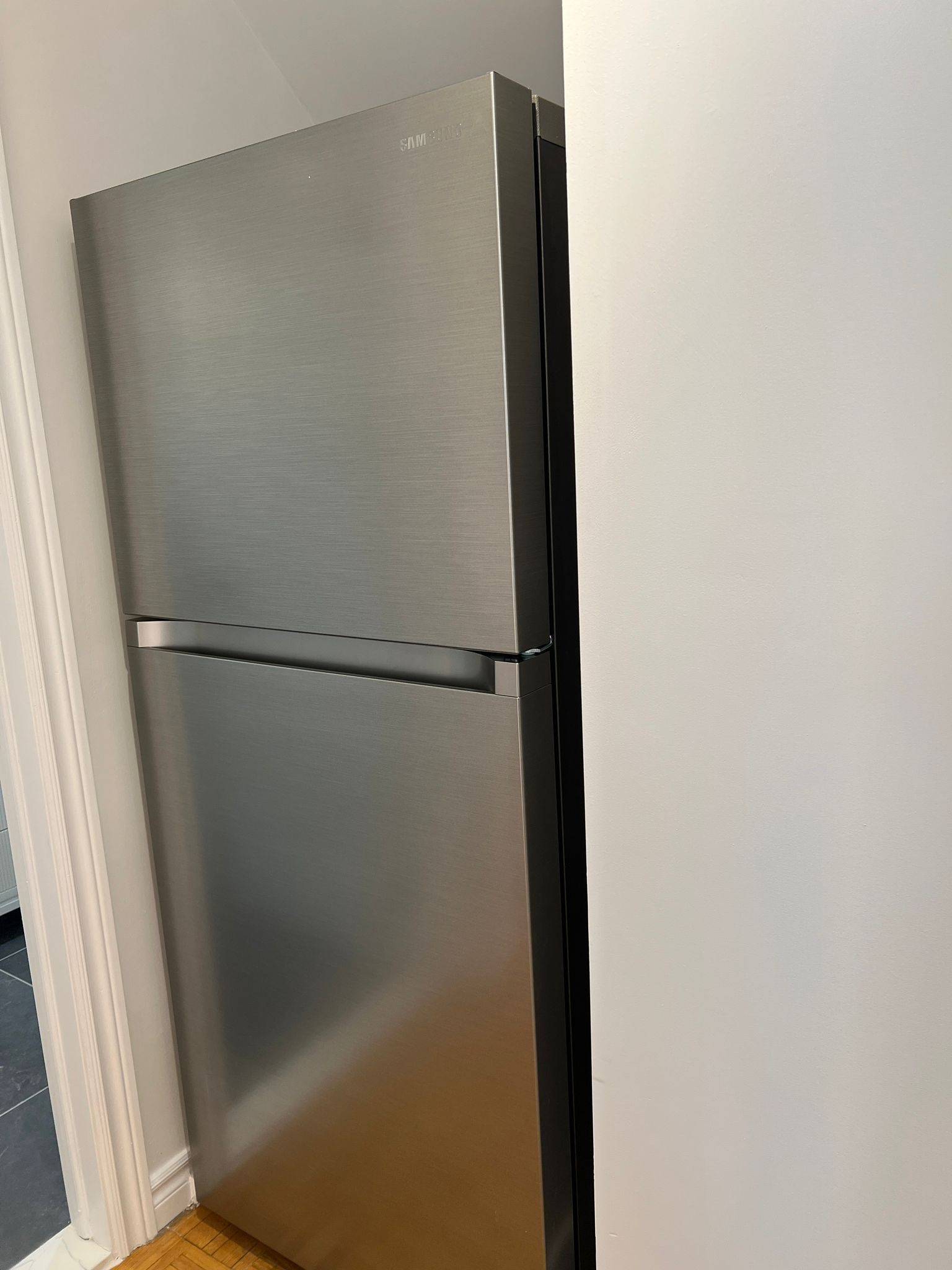 Toronto C15, ON M2J 4W6,53 Hickorynut DR #Ground (Unit B)