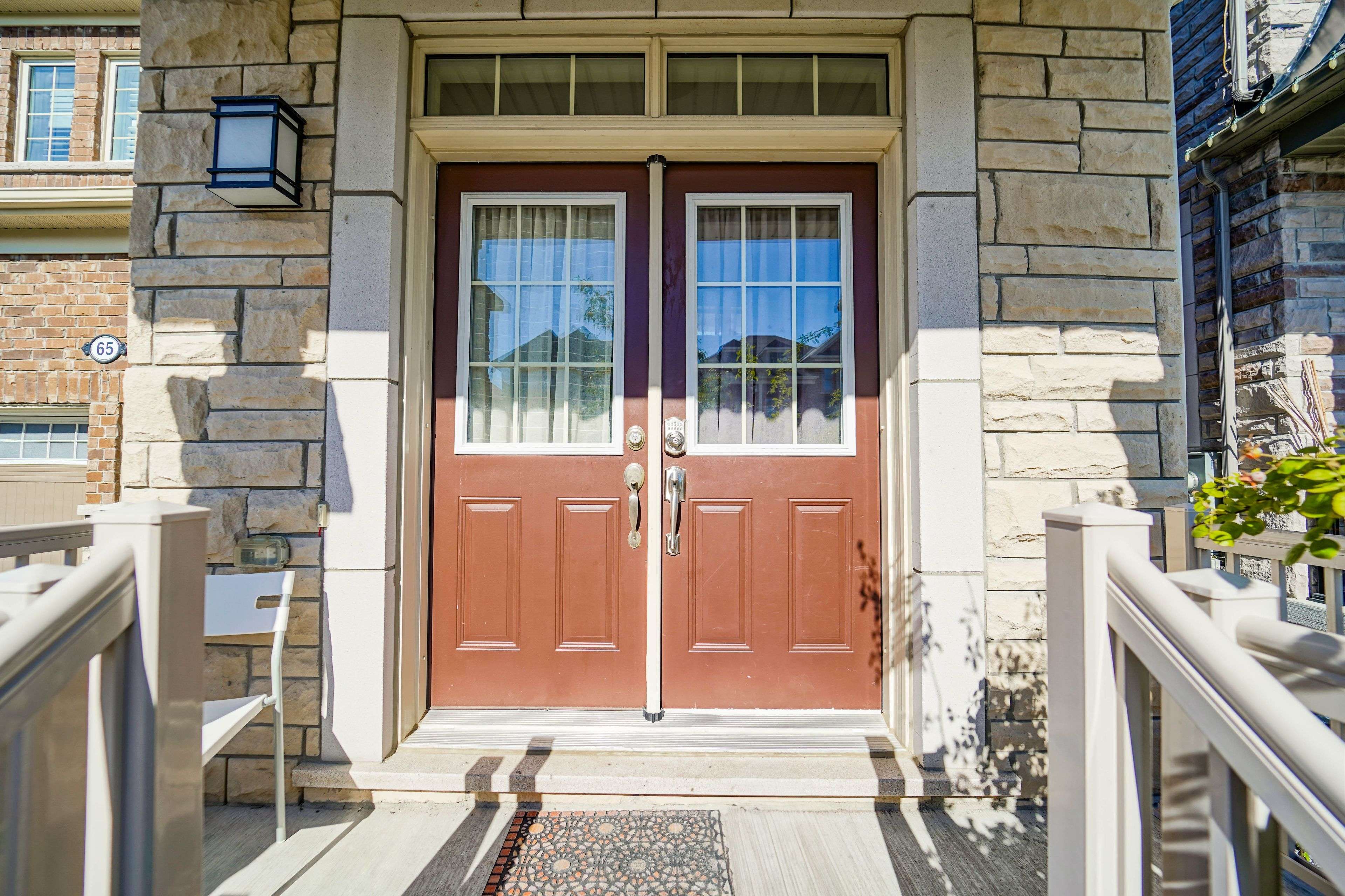 Whitby, ON L1P 0E9,65 Westfield DR