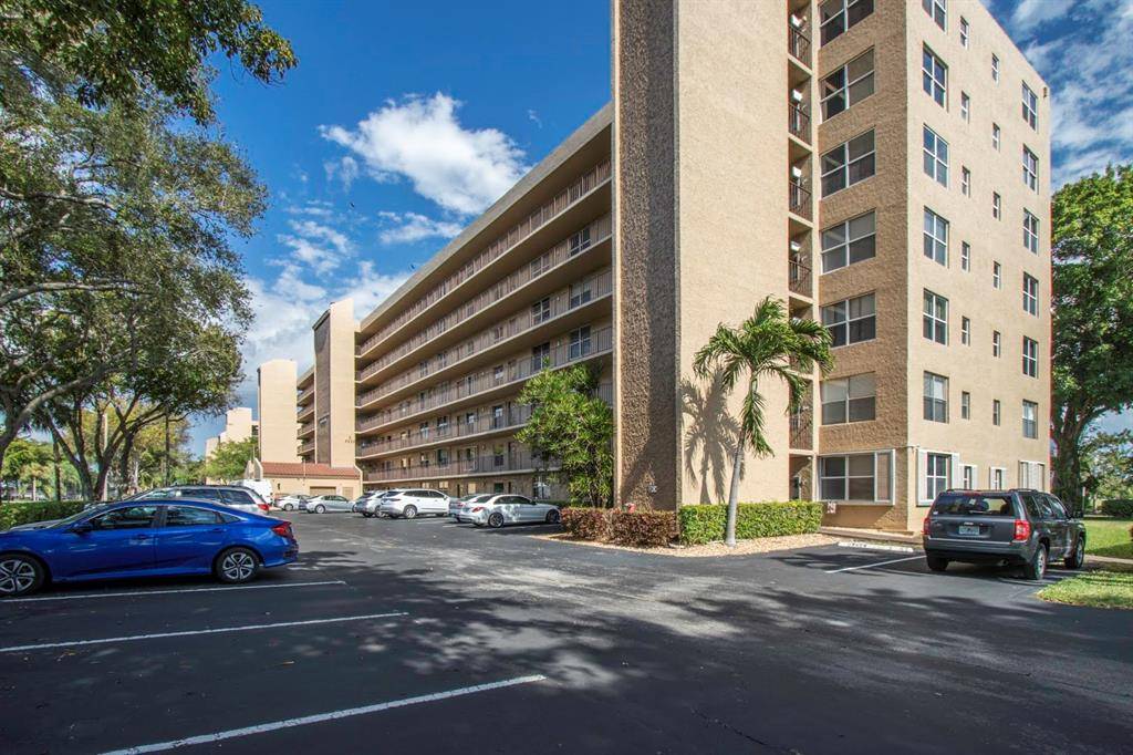 Deerfield Beach, FL 33064,4550 NW 18th Ave #104