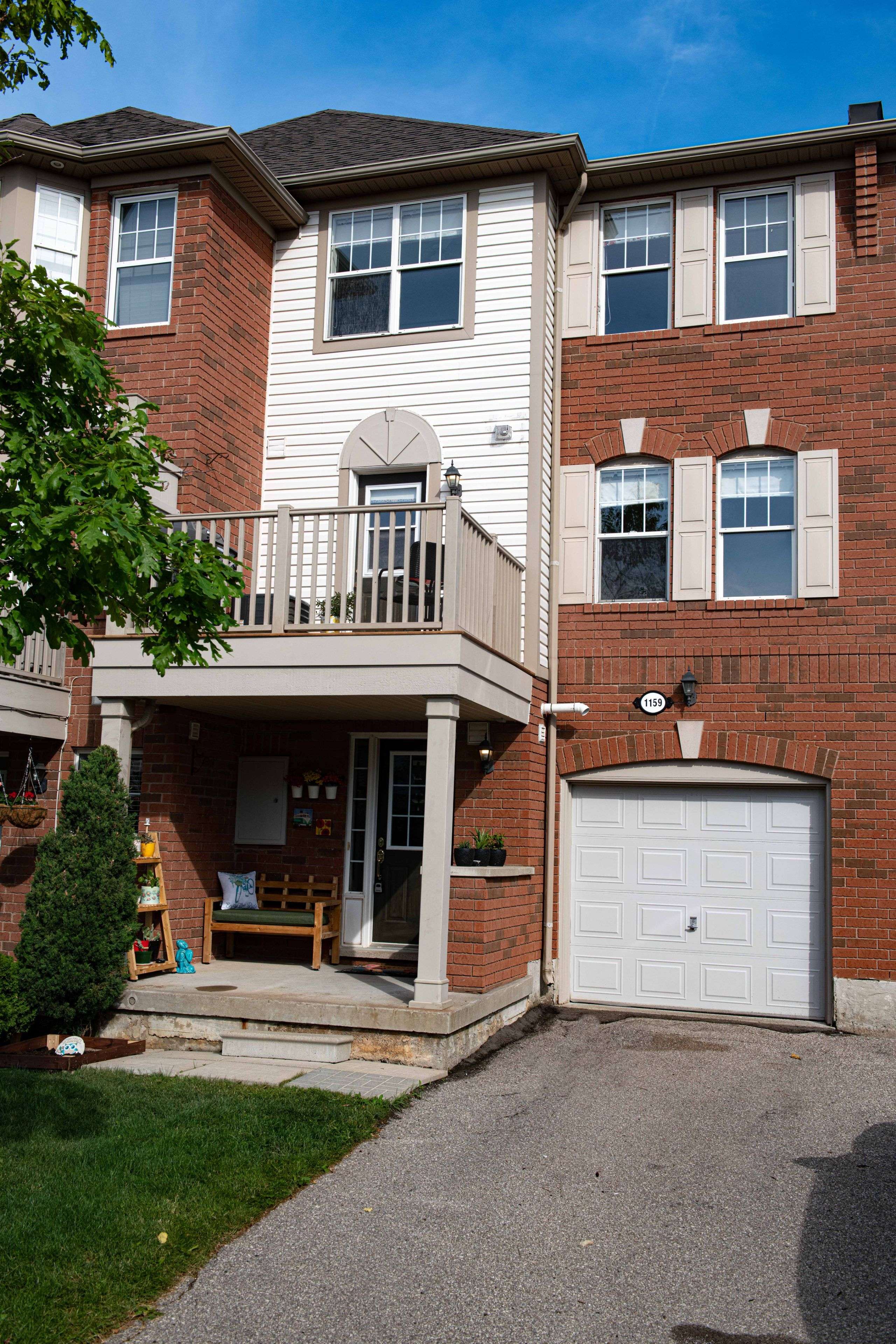 Milton, ON L9T 6R6,1159 Mcdowell CRES