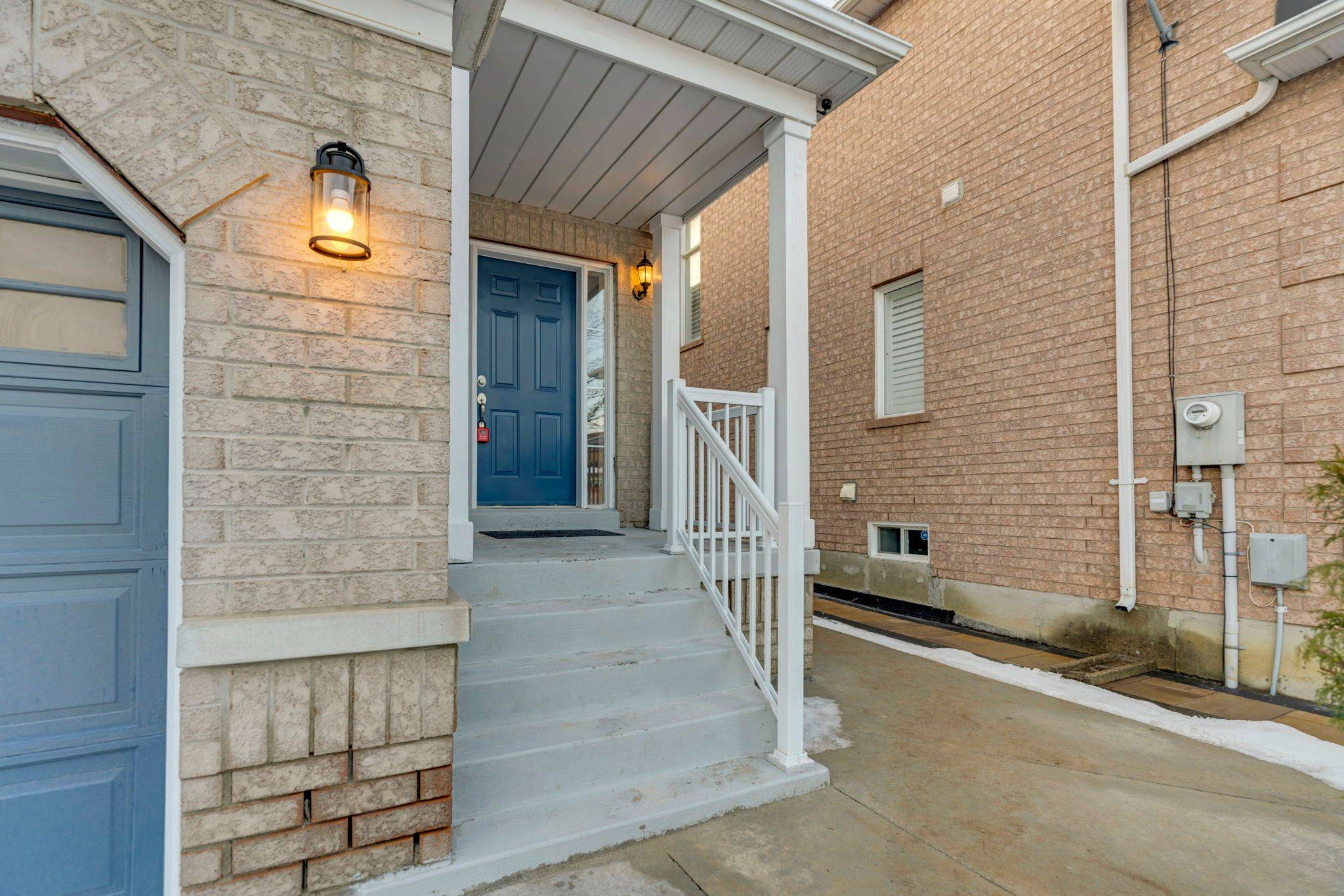 Brampton, ON L6X 4T5,18 Cobbler ST