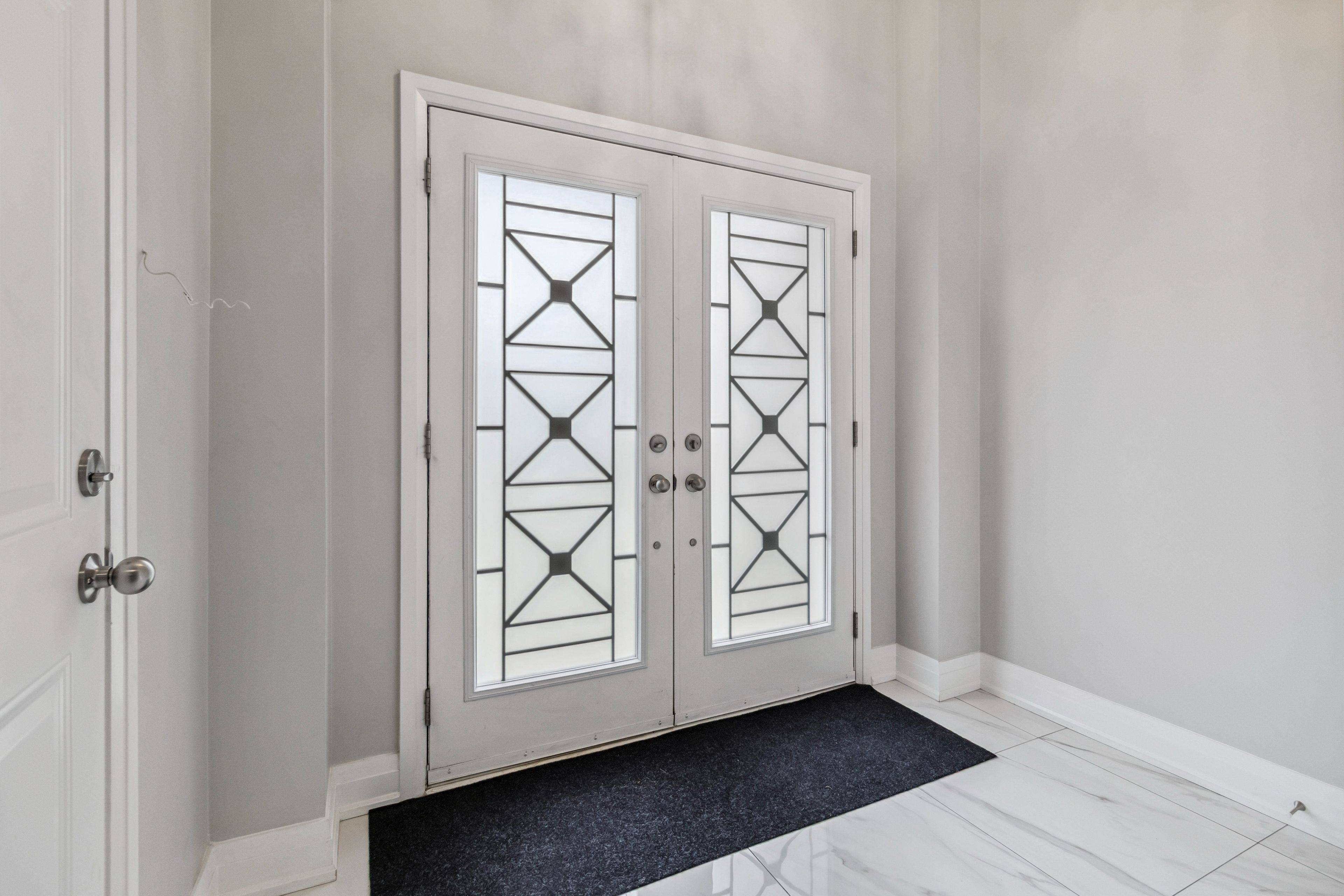 Brampton, ON L6Y 6H6,4 Dalbeattie DR