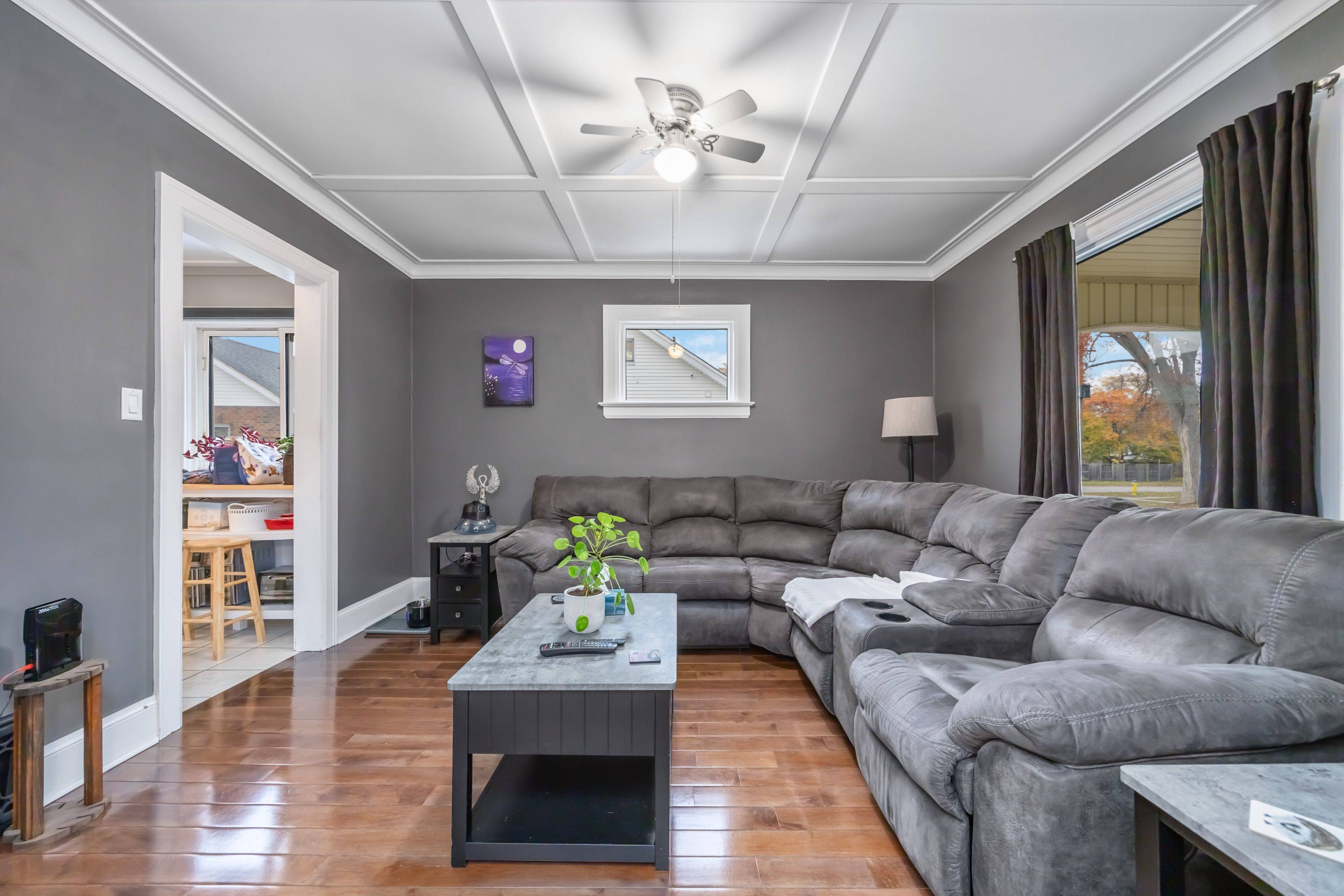 Sarnia, ON N7T 1P9,356 Talfourd ST