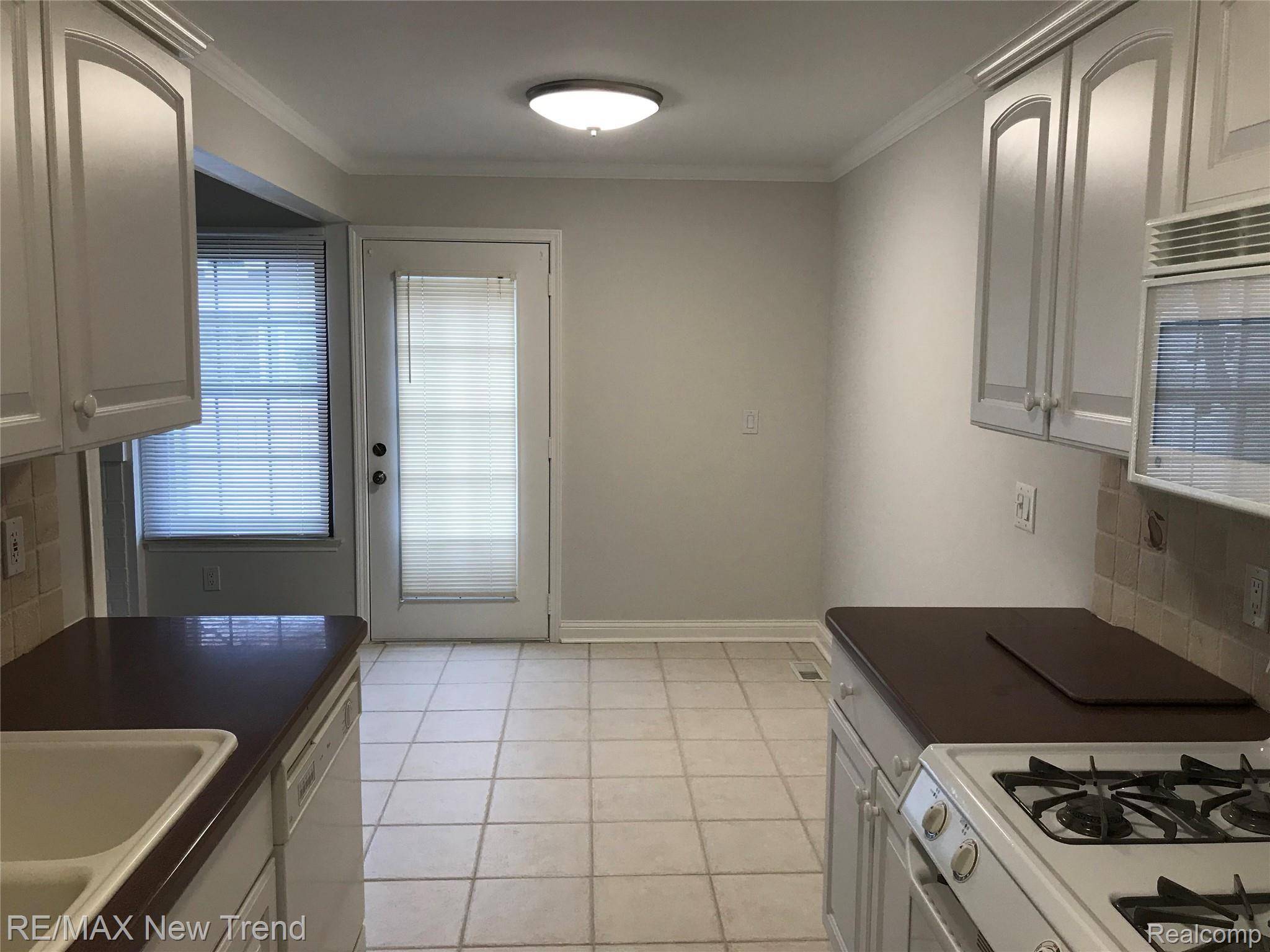 Northville, MI 48167,41719 BROQUET DR