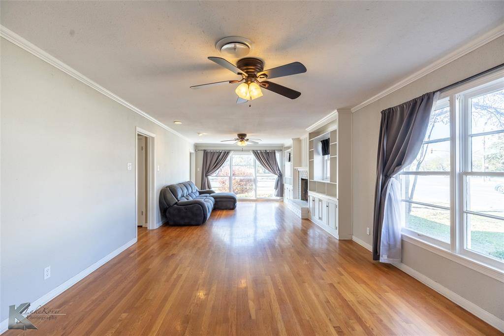 Abilene, TX 79605,701 Sayles Boulevard