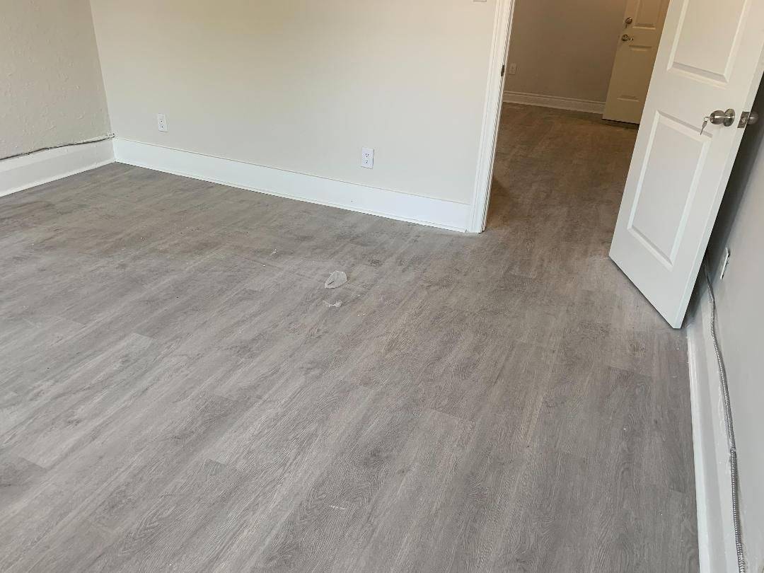 Toronto C08, ON M5A 3A3,461 Parliament ST ##201