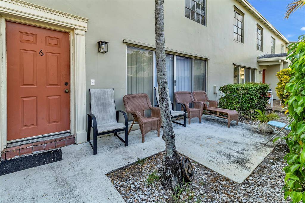 Tamarac, FL 33319,5880 NW 57th Ave #6