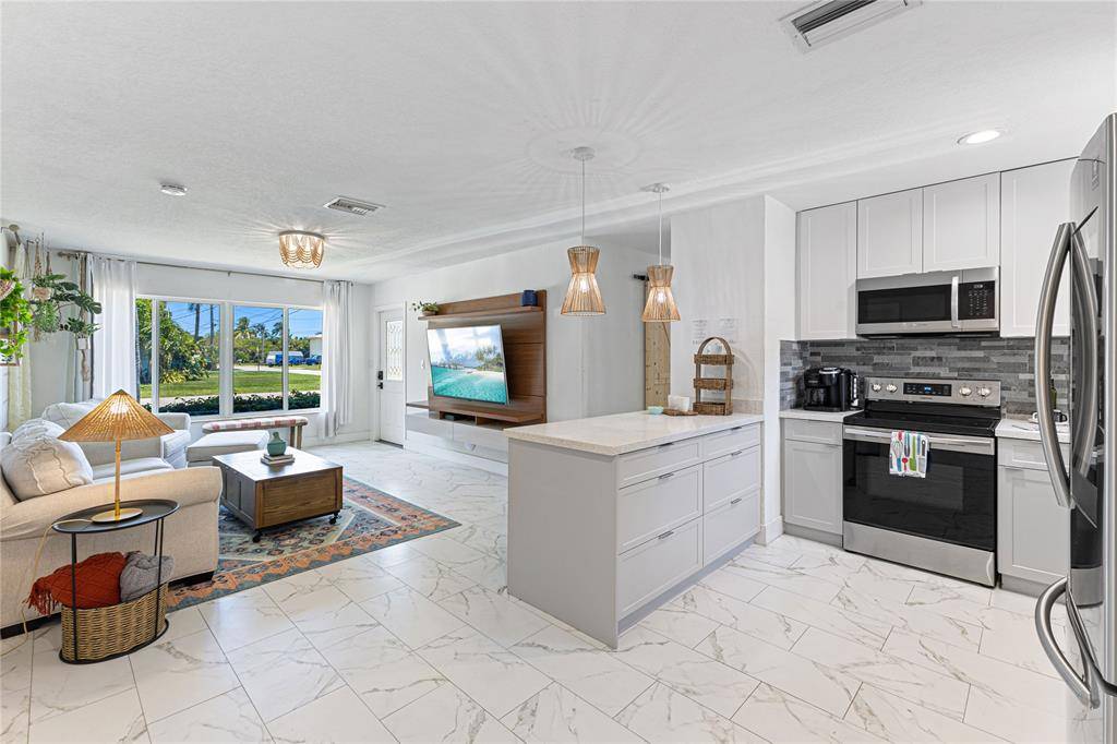 Wilton Manors, FL 33334,14 NE 29th St