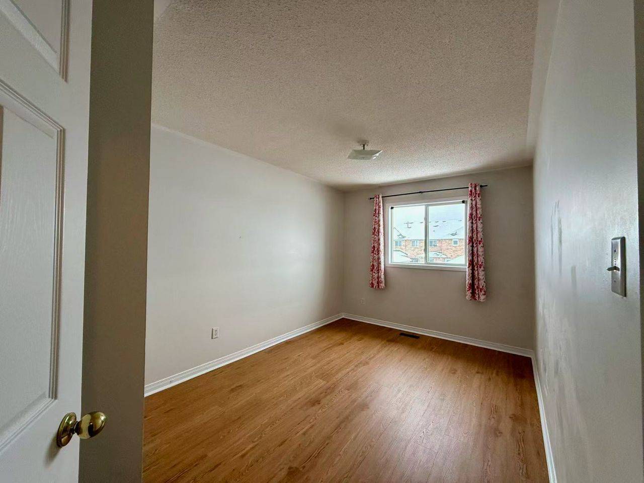 Richmond Hill, ON L4B 4M8,289 Bantry AVE