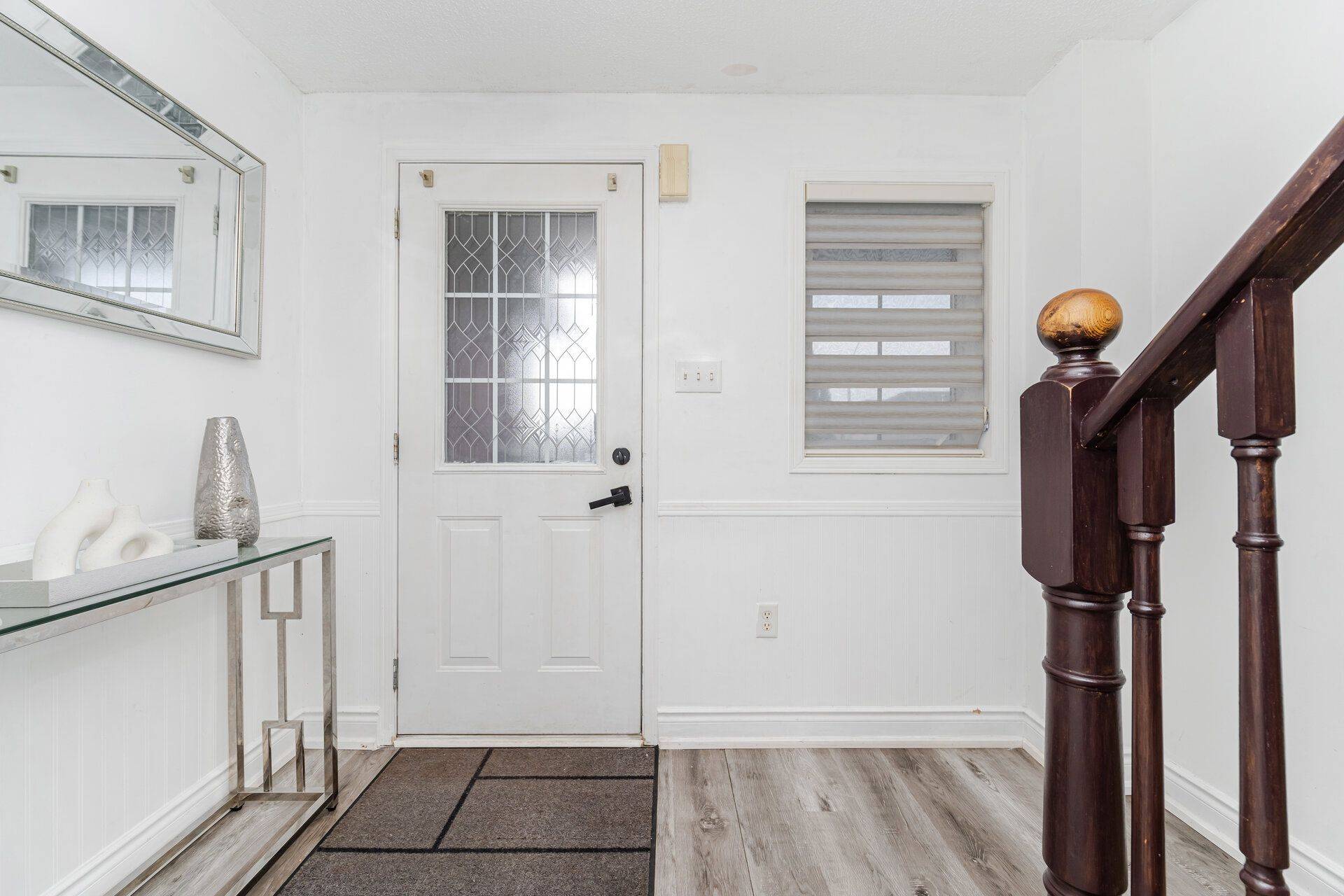 Barrie, ON L4N 5T2,145 Courtney CRES