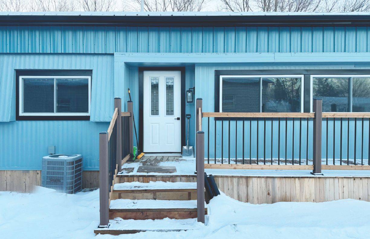 Quinte West, ON K8V 5P5,63 Whites RD ##130