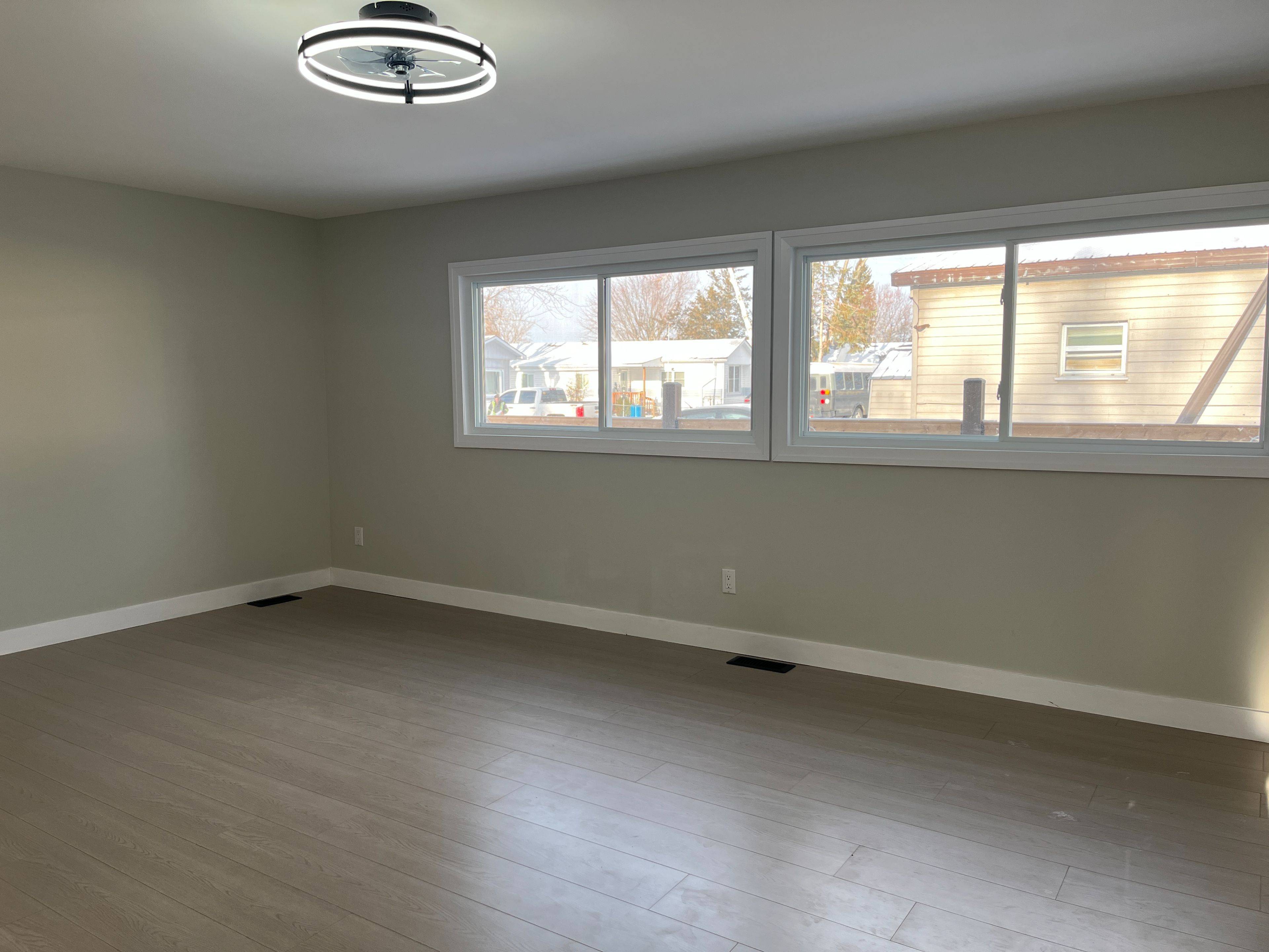 Quinte West, ON K8V 5P5,63 Whites RD ##130