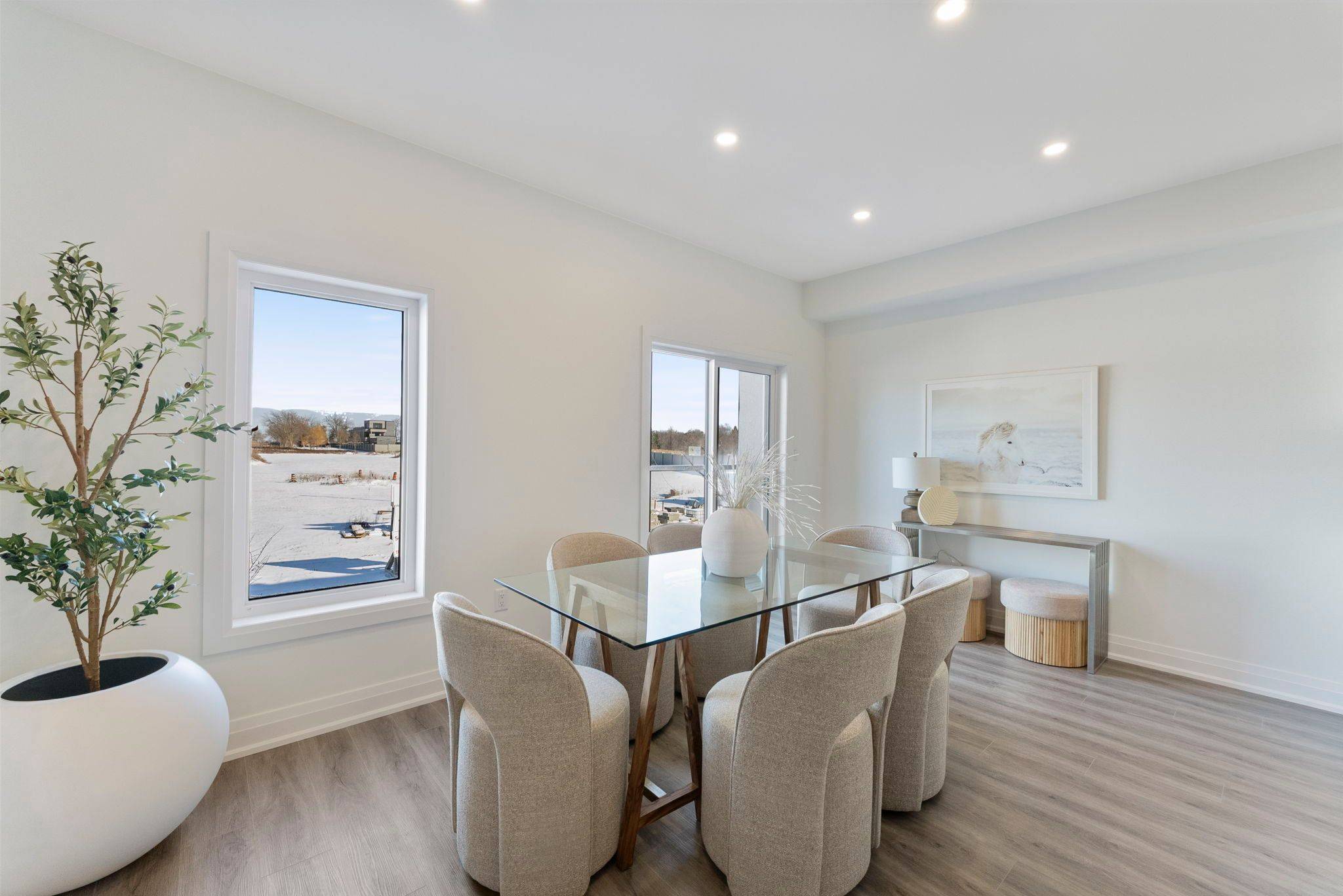 Hamilton, ON L0R 1W0,14 Clear Valley LN