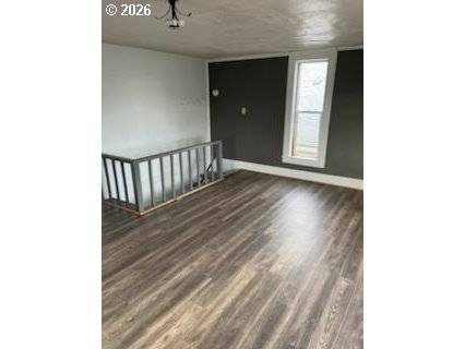 La Grande, OR 97850,1908 1906 1/2 ADAMS AVE