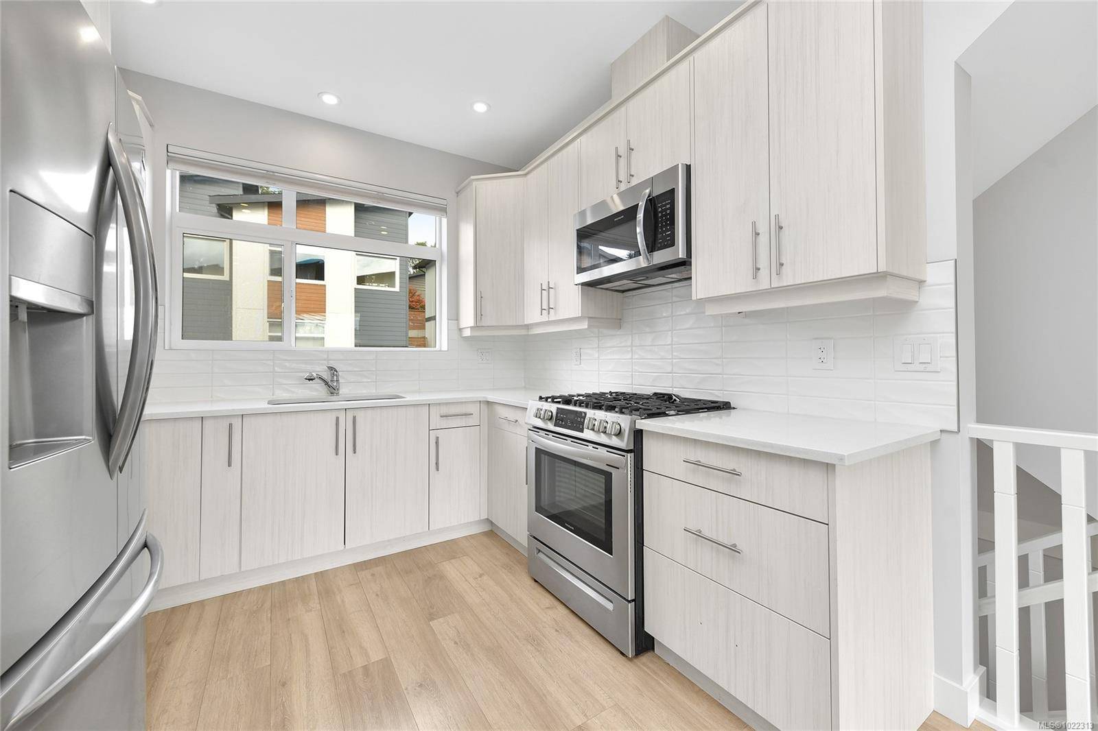 Langford, BC V9C 2X9,3429 HAPPY VALLEY Rd #104