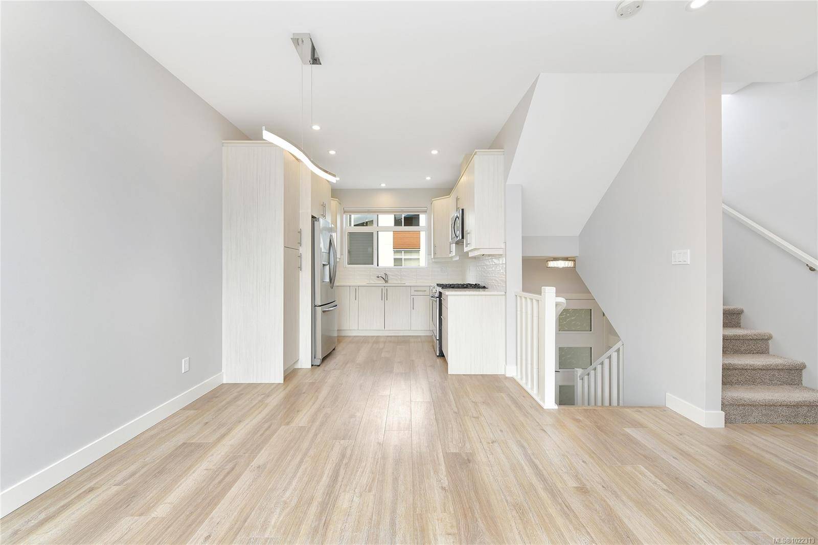 Langford, BC V9C 2X9,3429 HAPPY VALLEY Rd #104