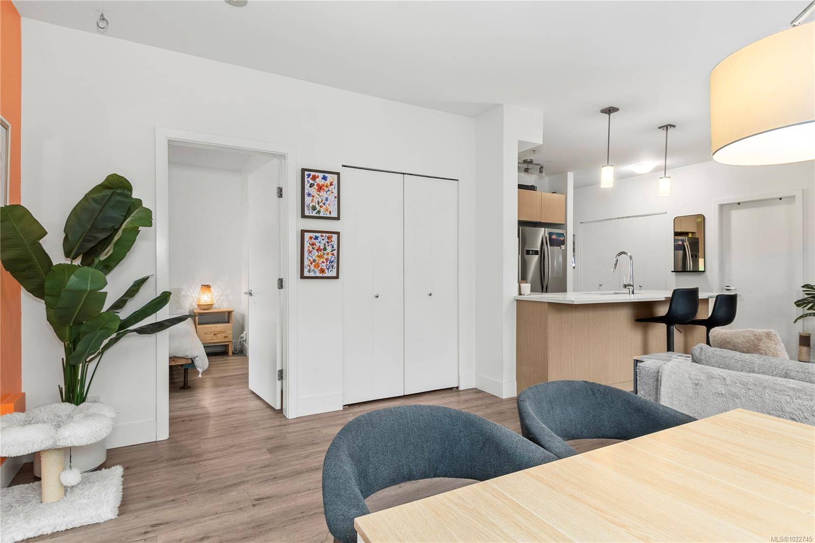 Courtenay, BC V9N 0G7,3070 Kilpatrick Ave #102