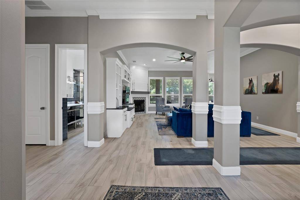 Burleson, TX 76028,1501 Burleson Retta Road