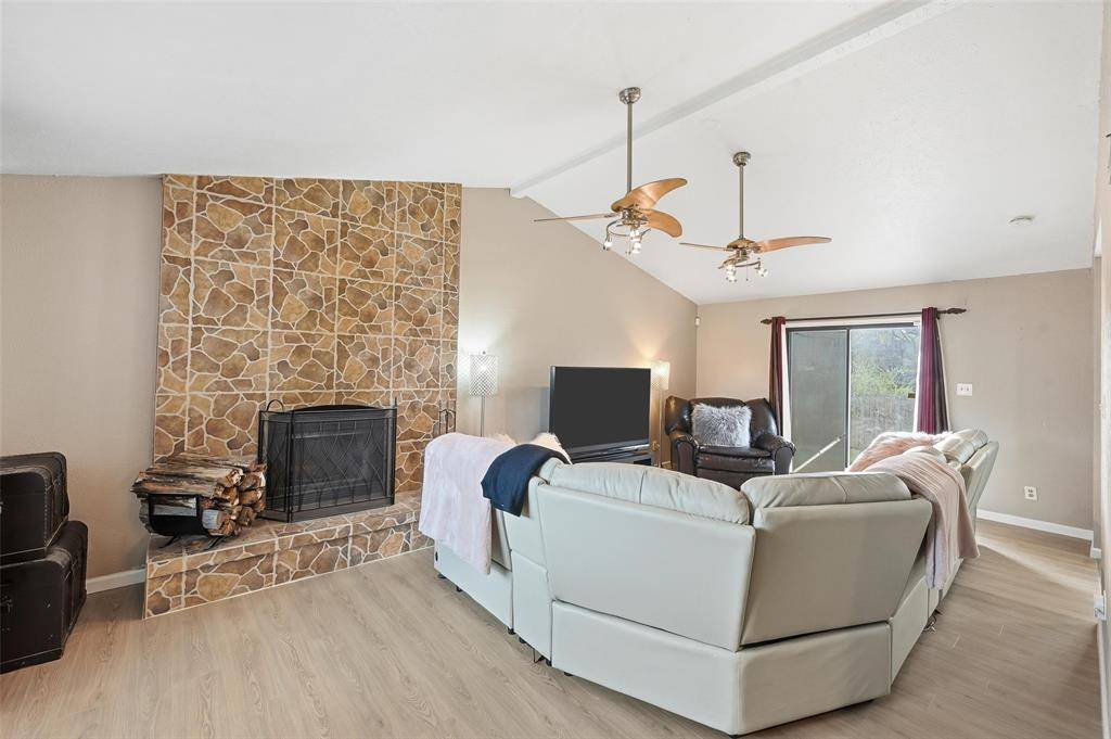 Fort Worth, TX 76112,7728 Portman Avenue