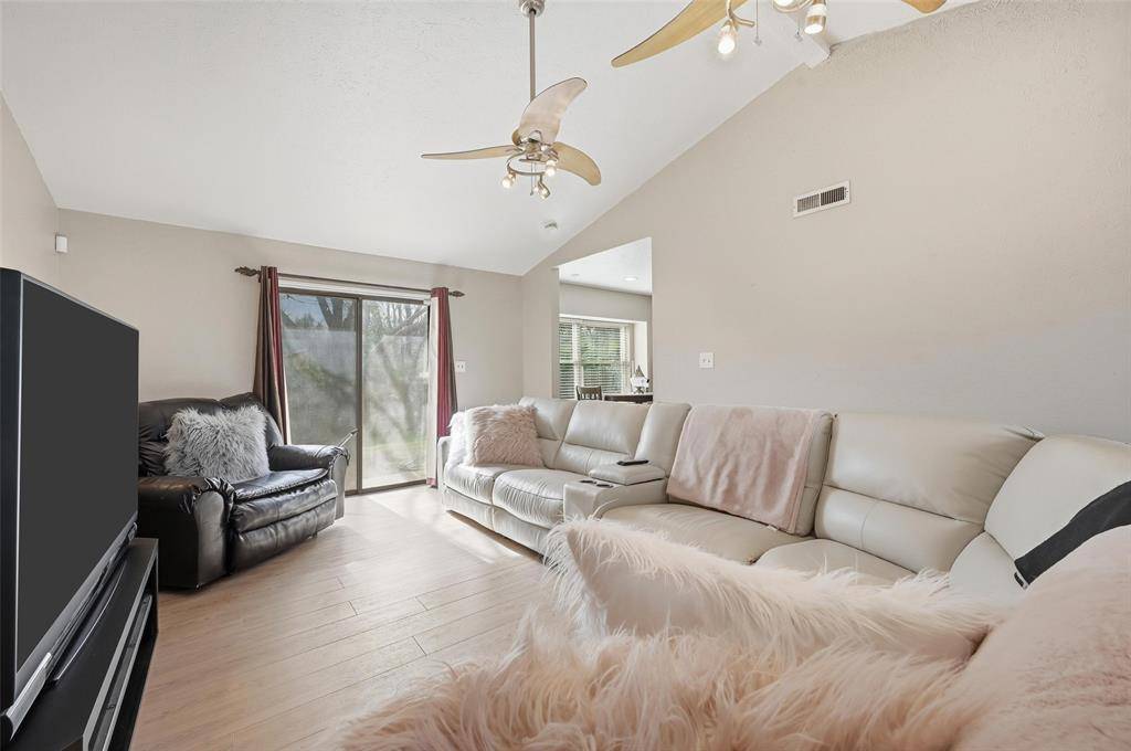 Fort Worth, TX 76112,7728 Portman Avenue