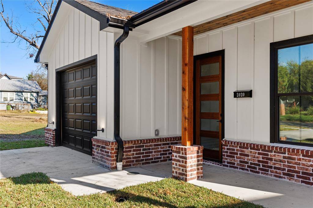 Waco, TX 76707,2020 Bosque Boulevard