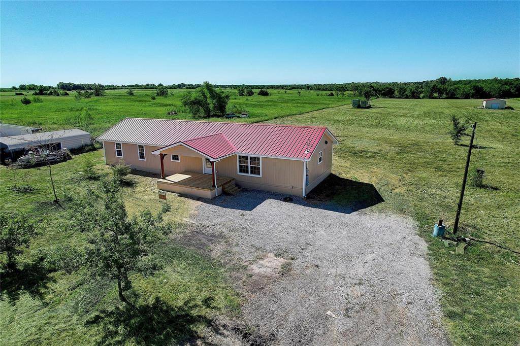 Ladonia, TX 75449,4021 County Road 4805