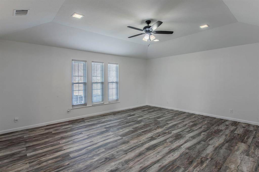 Elm Mott, TX 76640,961 Shilling Drive