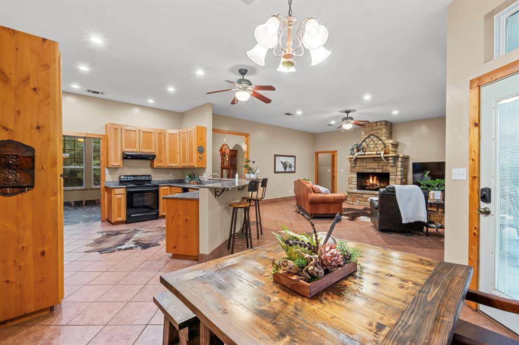 Granbury, TX 76049,6909 Running Deer Court