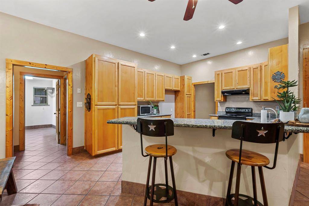 Granbury, TX 76049,6909 Running Deer Court