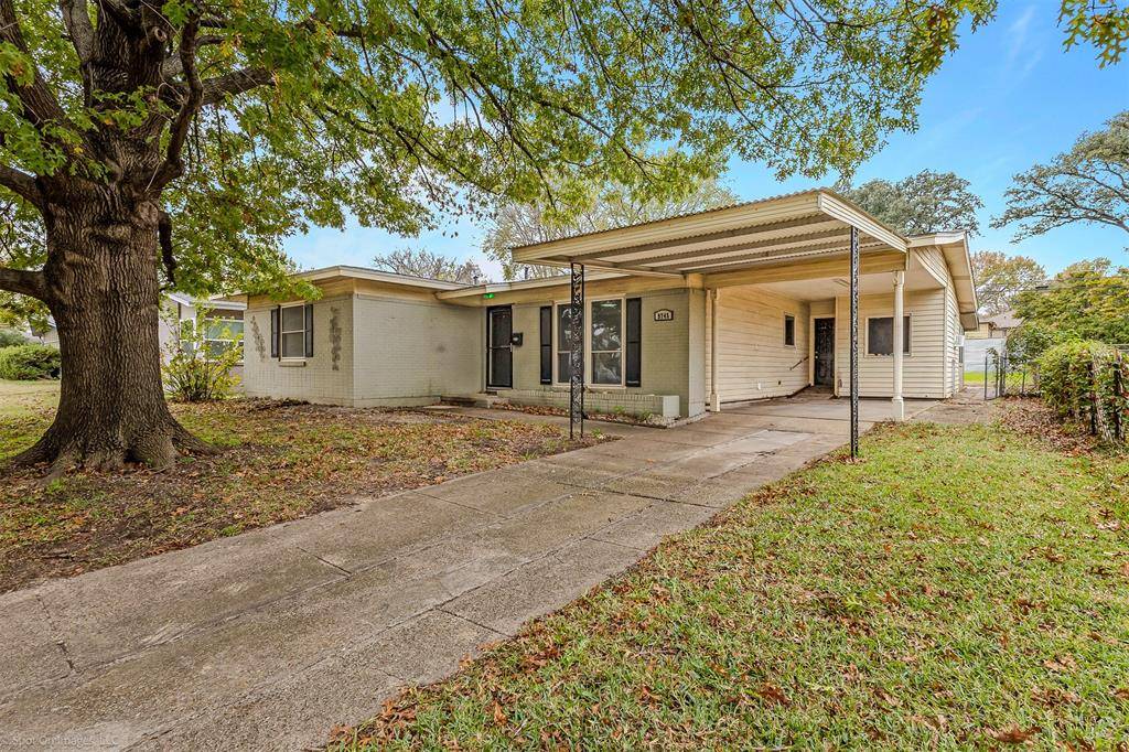 Dallas, TX 75228,9745 Ash Creek Drive