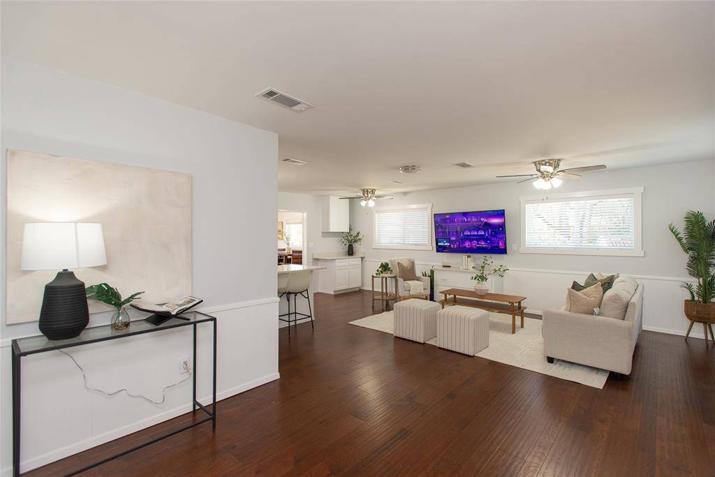 Gun Barrel City, TX 75156,117 Joy Lane